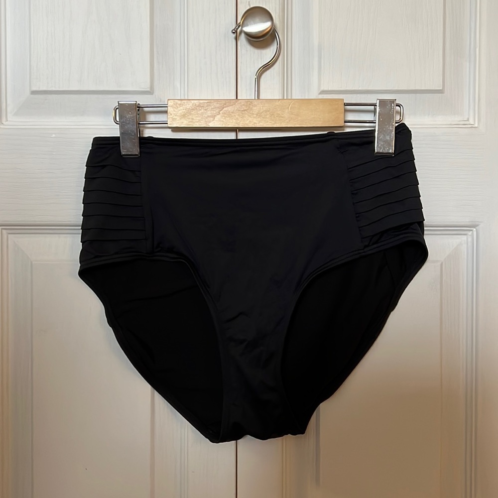 High waisted bikini bottoms with pleated sides